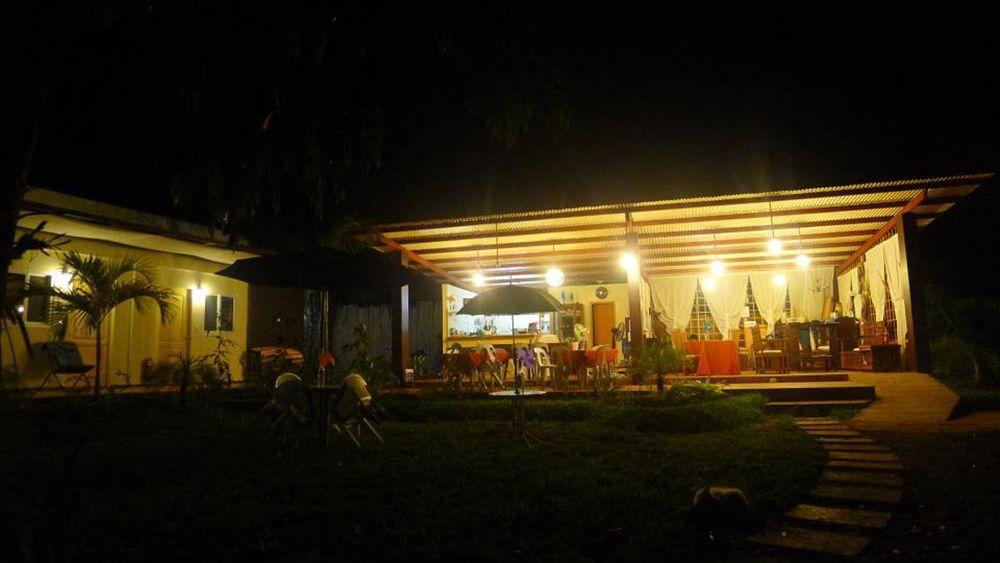 By The Bay, Jacana Bed & Breakfast Puerto Princesa Exteriör bild