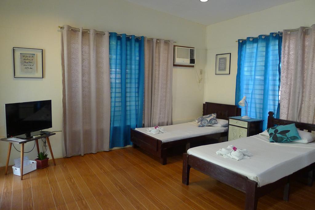 By The Bay, Jacana Bed & Breakfast Puerto Princesa Exteriör bild
