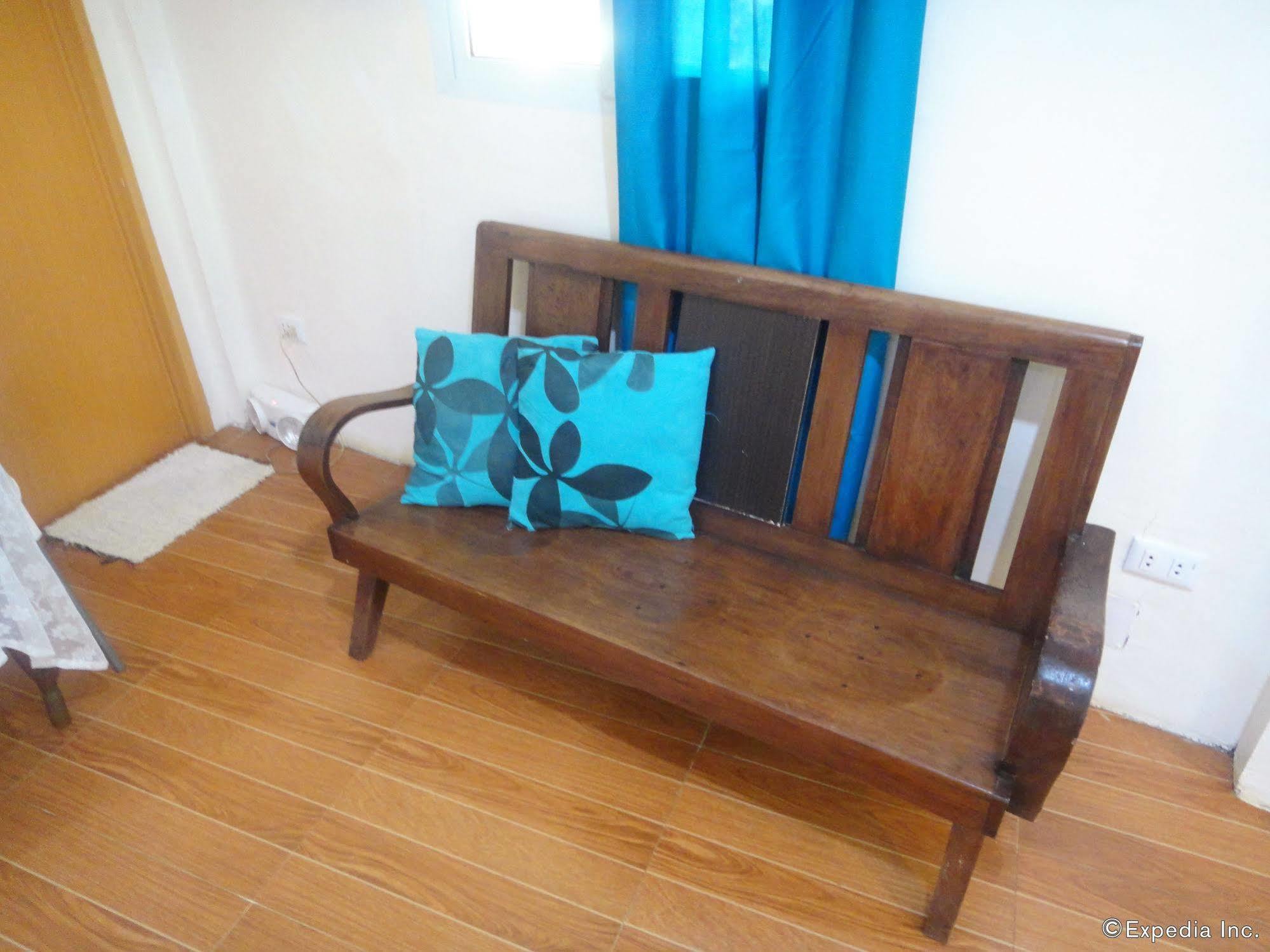 By The Bay, Jacana Bed & Breakfast Puerto Princesa Exteriör bild