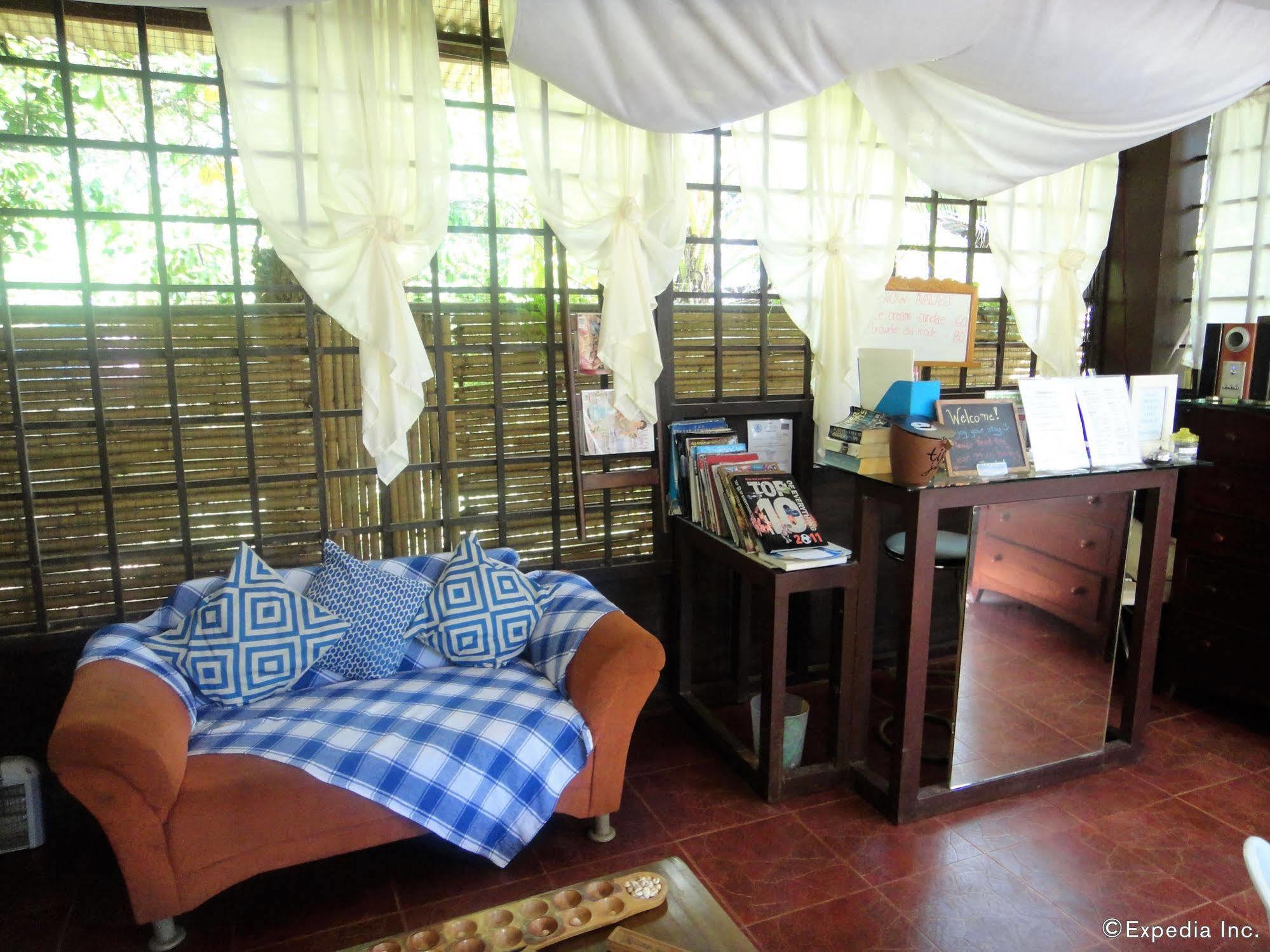 By The Bay, Jacana Bed & Breakfast Puerto Princesa Exteriör bild