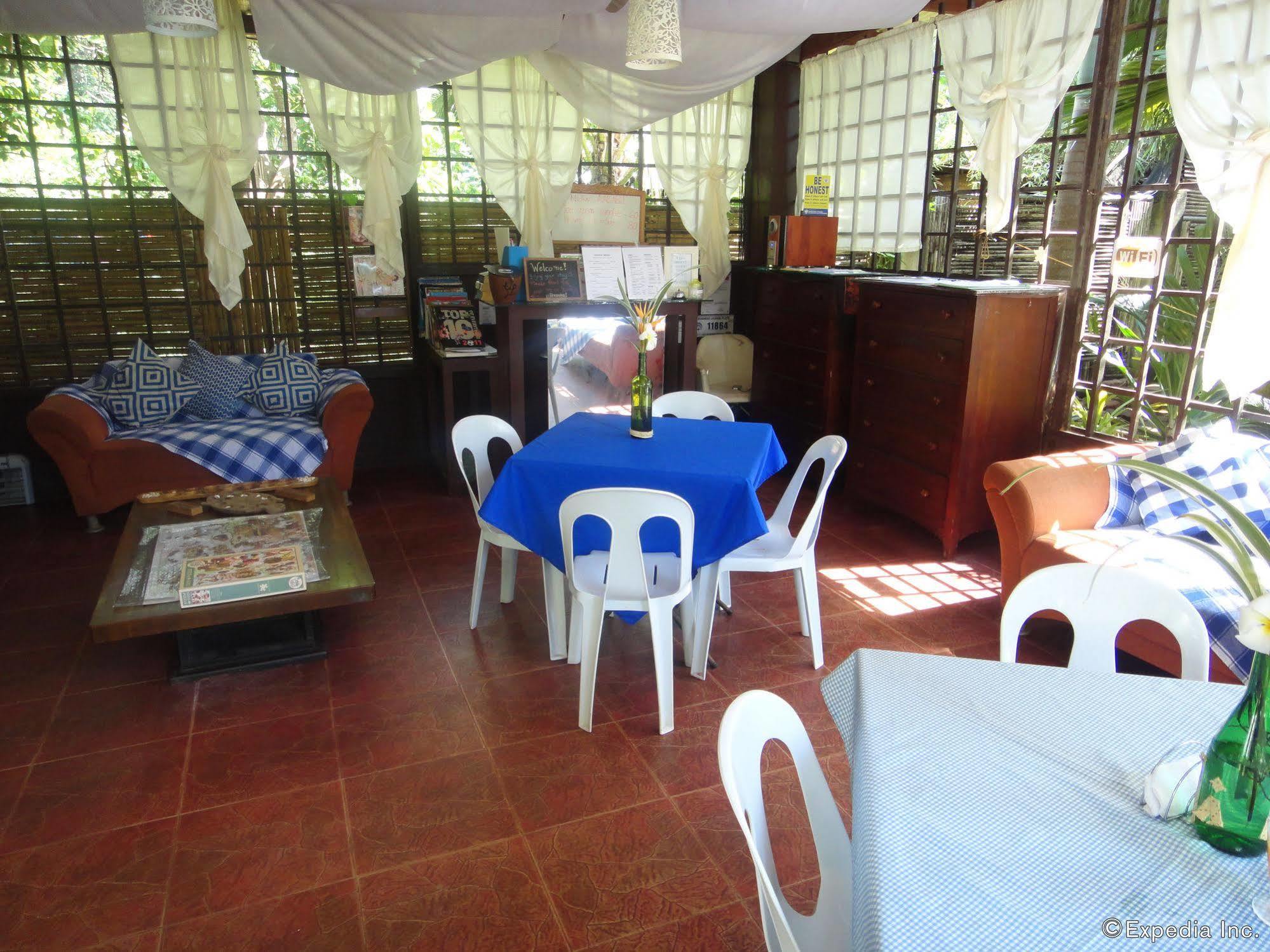 By The Bay, Jacana Bed & Breakfast Puerto Princesa Exteriör bild